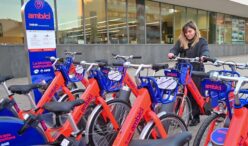 El ‘bicing’ metropolitano empieza a rodar en seis municipios con más de 600 bicicletas